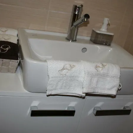 Apartment Bombon